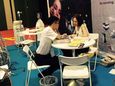 �����ꏊ���¼���չ���ϳɲ�Ŀ���c