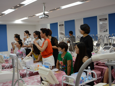 �����ꏊ���ߌù�W�t������ί����_��֪ͨ