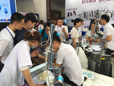 �����ꏊ��ʮ���ù�W(xu��)�t(y��)������ί����_��֪ͨ